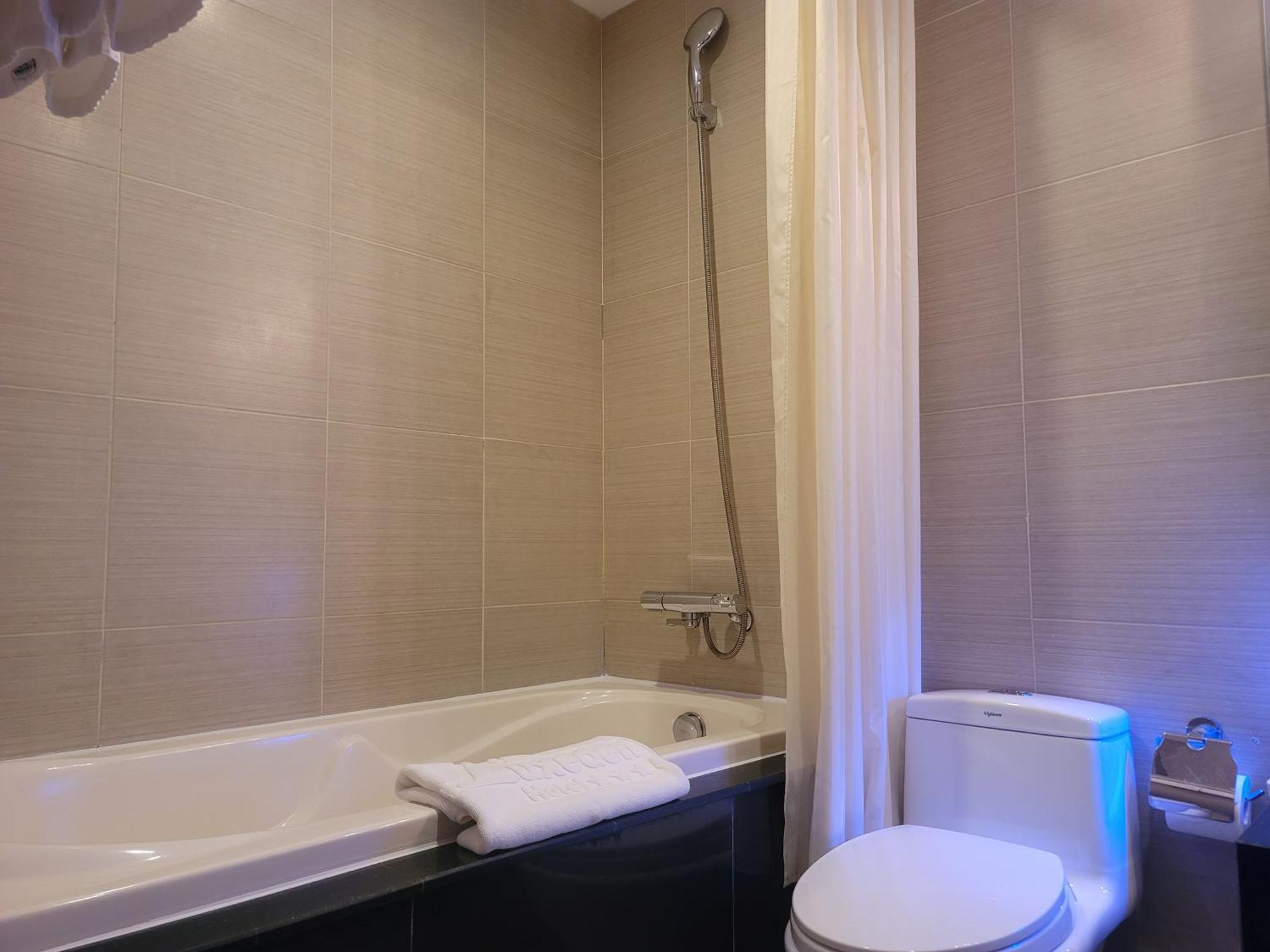 Luxeden Hotel האנוי מראה חיצוני תמונה