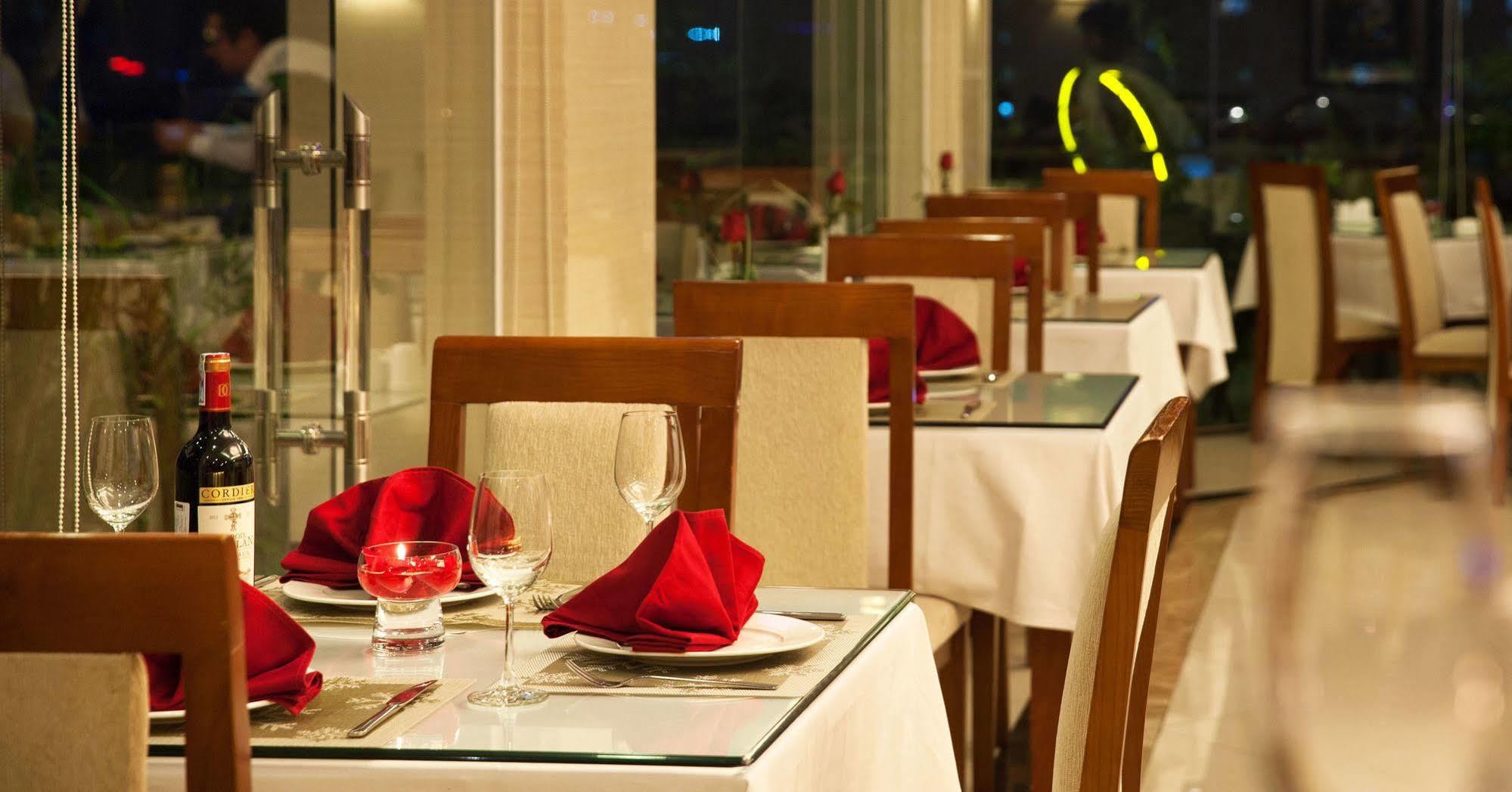 Luxeden Hotel האנוי מראה חיצוני תמונה